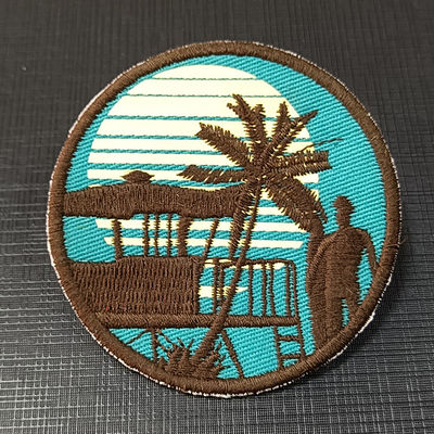 カスタム刺身パッチ 3DパフLOGO バッジ 鉄に縫う 服のパッチ